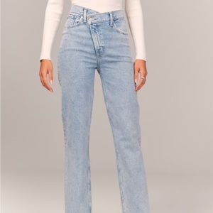 Size 27 Abercrombie and Fitch front cross jeans.